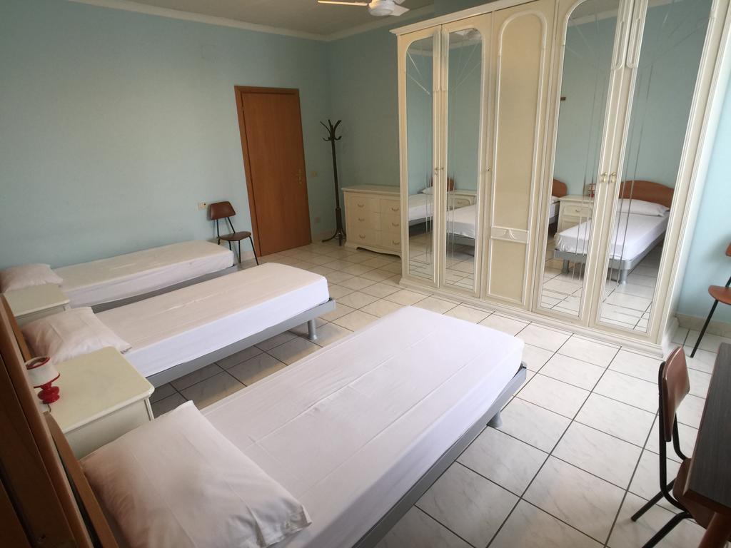 Hotel Casa Religiosa Per Ferie Ancelle Del Santuario Řím Exteriér fotografie